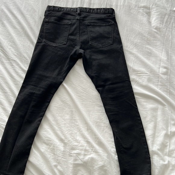 Old Navy - Size 32x30 - Picture 4 of 4